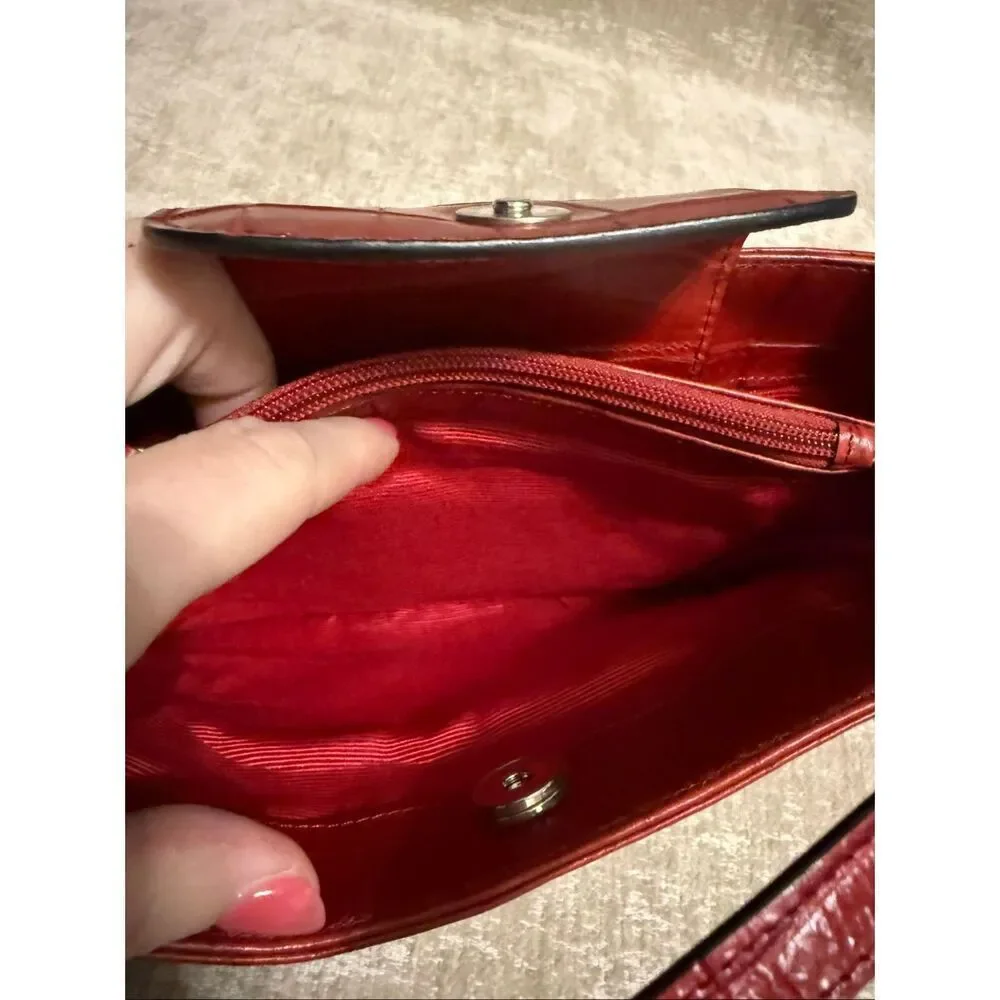 Ann Taylor Women's Croc Embossed Faux Leather Shoulder Bag Red OS